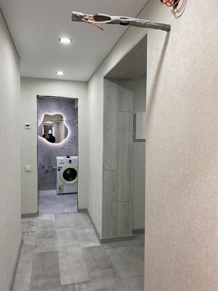 Асиметричне безрамне дзеркало з Led підсвіткою&nbsp;750x750 мм  BRL 11  фото
