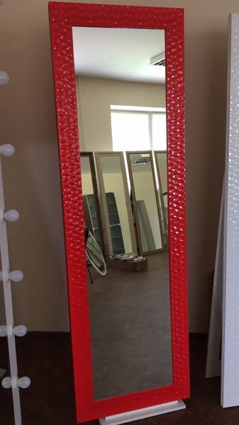 Напольное зеркало в красном цвете 1900х600 мм Sahara red фото